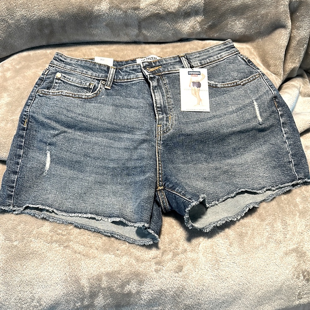 Levi Shorts